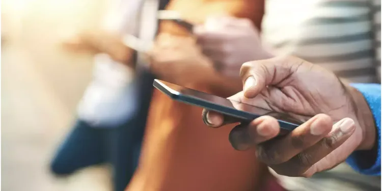 Use Of Mobile Phones During Pilotage